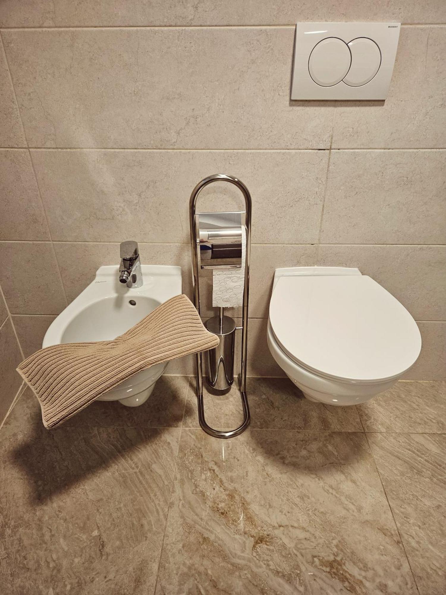 Apartment Gaja, โคเปร์ ภายนอก รูปภาพ